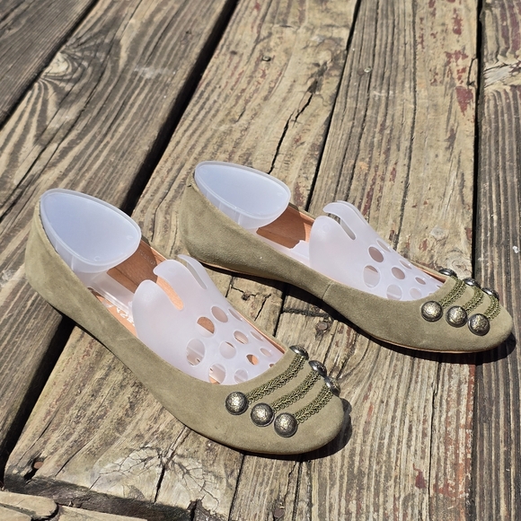 Jeffrey Campbell Green Suede Flats, Size 8.5 - Picture 2 of 11